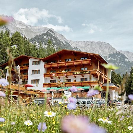 Hotel Hubertushof - Ihr Hotel Mit Herz Leutasch Luaran gambar